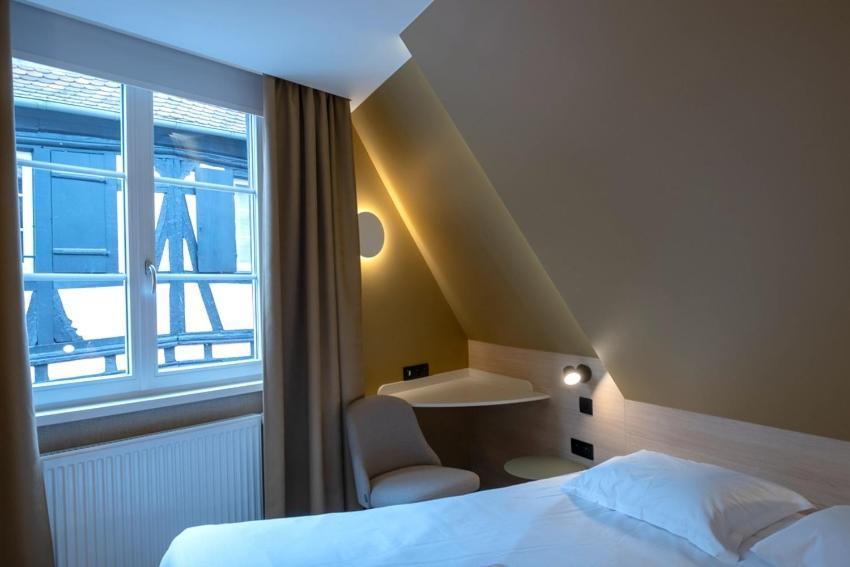 Logis Hotel Restaurant Au Cerf D'Or Strasbourg Luaran gambar
